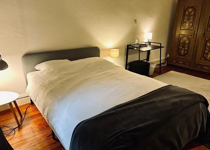 Grande Chambre Au Bord Du Lac